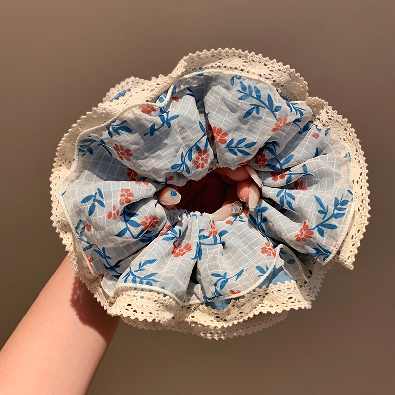 蓝色碎花蕾丝大肠发圈女复古慵懒风百搭头绳丸子头超大号发绳头饰 - 图1