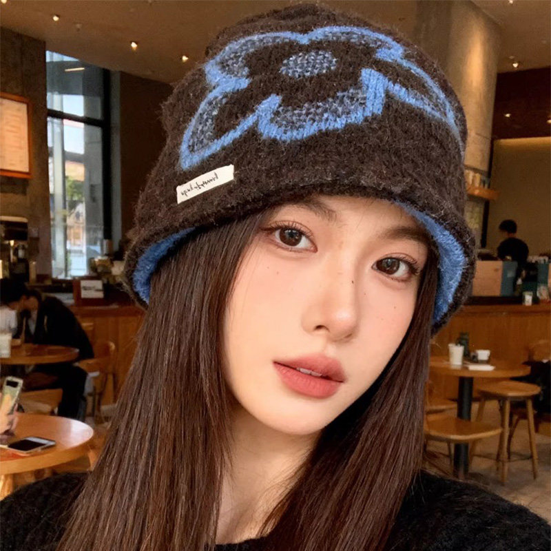 2025新款韩版复古提花针织帽子女秋冬季百搭保暖护耳显脸小包头帽,淘宝优惠券,粉丝福利购,淘宝优惠卷