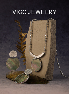 VIGG深海之光项链女2025年新款高级感轻奢小众黑贝母设计感锁骨链