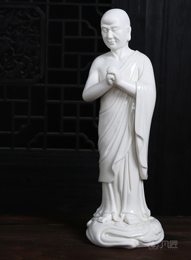 白瓷迦叶尊者摆件佛像