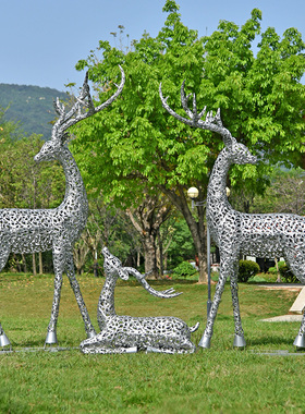 铁艺户外镂空梅花鹿雕塑