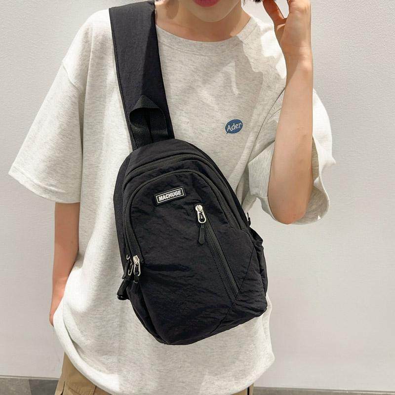 日系简约休闲胸包女潮牌运动单肩斜挎小背包女百搭ins大容量男包,淘宝优惠券,粉丝福利购,淘宝优惠卷