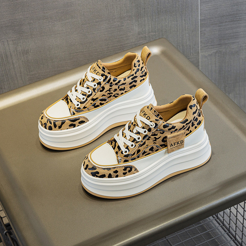 10厘米内增高女鞋厚底板鞋女2025新款小个子10公分小白鞋女高级感,淘宝优惠券,粉丝福利购,淘宝优惠卷