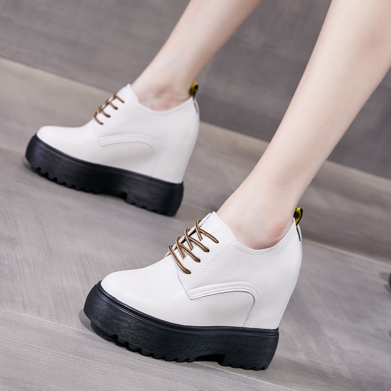 2025秋冬内增高单鞋女厚底坡跟百搭小皮鞋12cm超高跟显瘦英伦风潮,淘宝优惠券,粉丝福利购,淘宝优惠卷