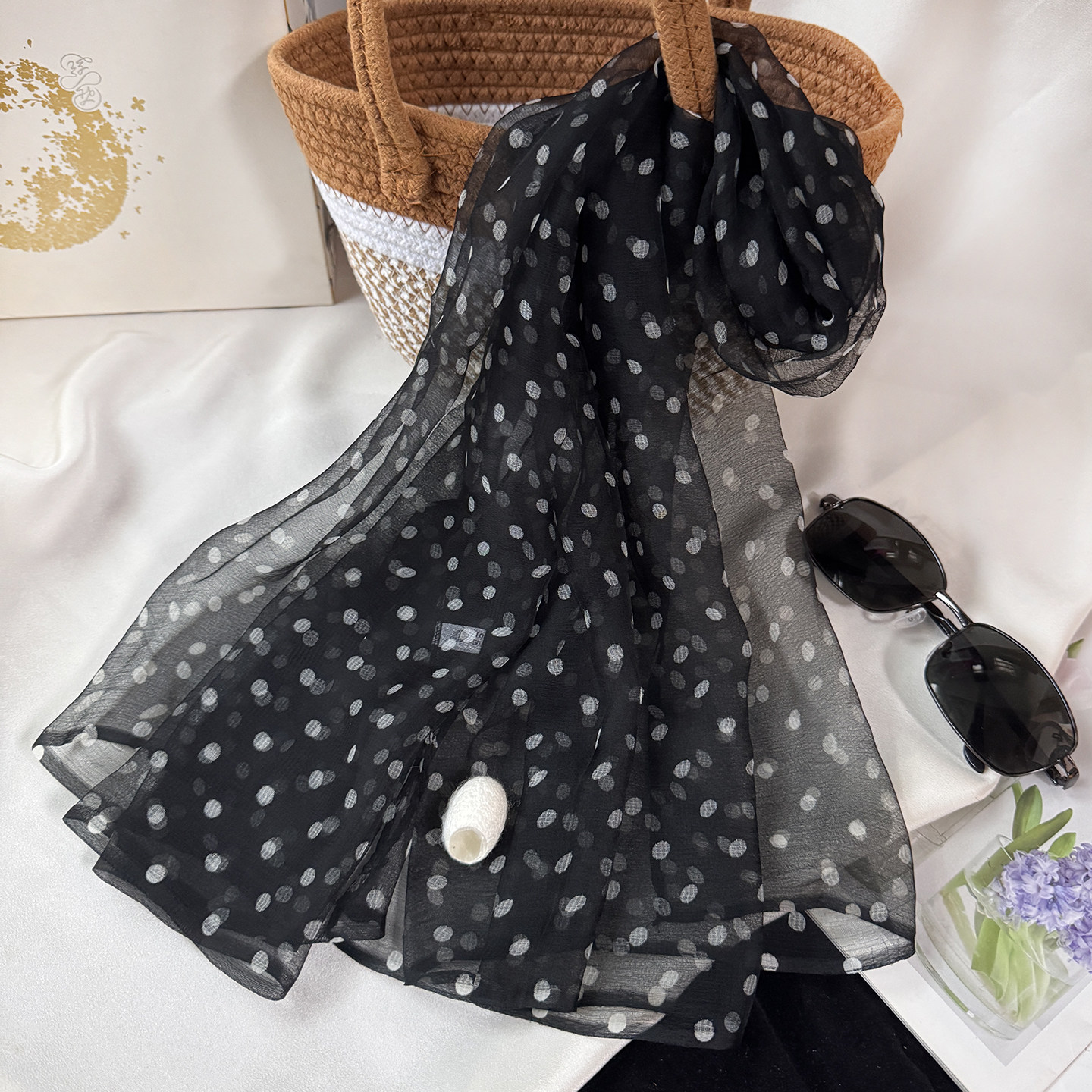 波点轻薄款真丝桑蚕丝护颈小丝巾东风纱洋气妈妈纱巾防晒小围巾女