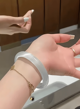 冰种白月光高冰透猫眼石贵妃镯女