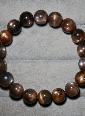 天然猫眼骨干长石金日光石长石女