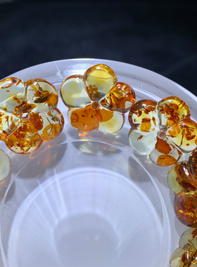 天然琥珀小花随形吊坠雕刻饰品女