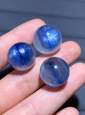 天然石英质玉共生玉化蓝晶石球女