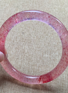 天然白水体花瓣草莓晶手镯送女生