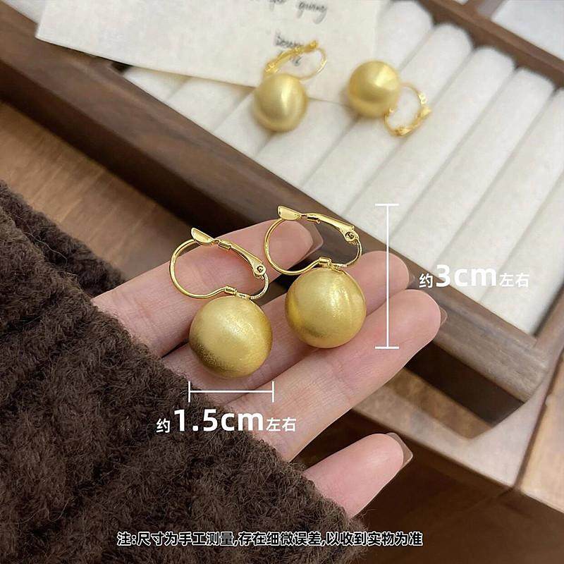 金属磨砂拉丝球球耳环女耳扣个性时尚小众设计感轻奢银针耳坠耳饰,淘宝优惠券,粉丝福利购,淘宝优惠卷