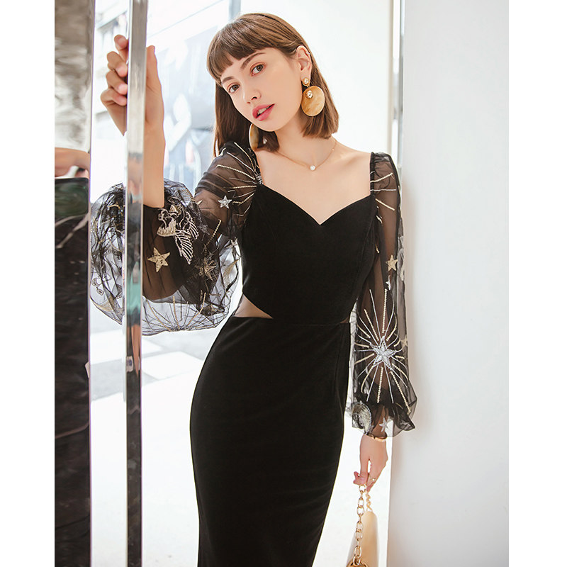 黑色天鹅绒灯笼袖包臀裙法式连衣裙 onerila连衣裙