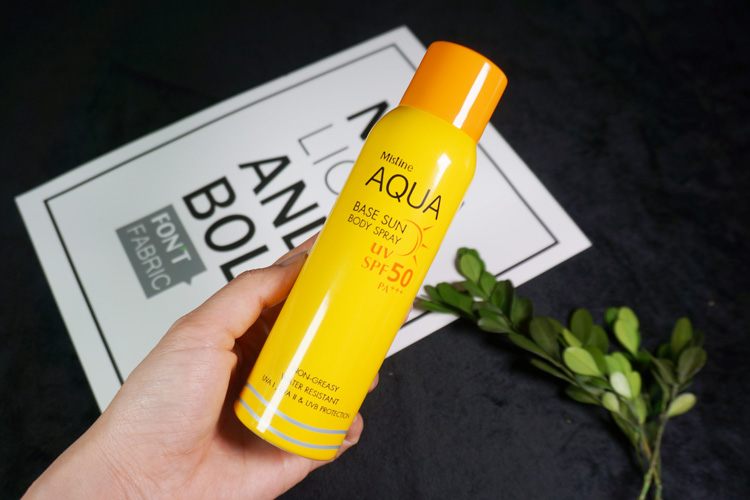 王一博肖战同款防晒喷雾 李现学生军训专用李佳琦推荐女明星 aqua 王一博肖战同款防晒喷雾 李现学生军训专用李佳琦推荐女明星 aqua