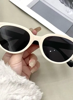 2025新款时尚椭圆猫眼墨镜防紫外线小框男女同款高级感大脸显瘦