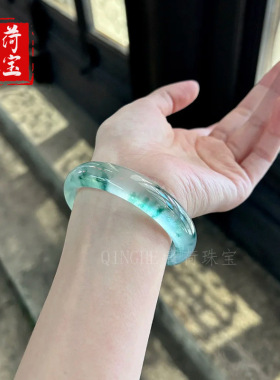 石英岩玉手镯独龙玉冰种飘花玉石翡翠色玉镯子小红书