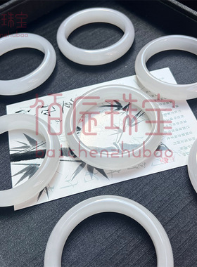 新疆天山翠白月光手镯天山雪翠白色玉石手镯古风玉镯