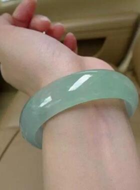 高级感天然玉石手镯翠色玉石手镯玉手镯女玉手镯飘花翠绿石英岩玉