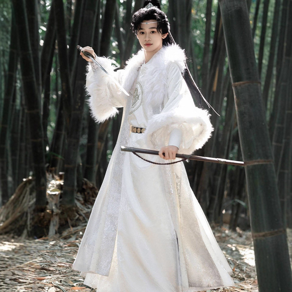 原创汉服裘衣男女同款大氅汉服加绒半袖外套披袄毛领秋冬明制披风_虎窝淘