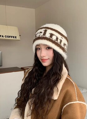 复古字母提花针织毛线帽女秋冬保暖护耳包头冷帽百搭显脸小堆堆帽