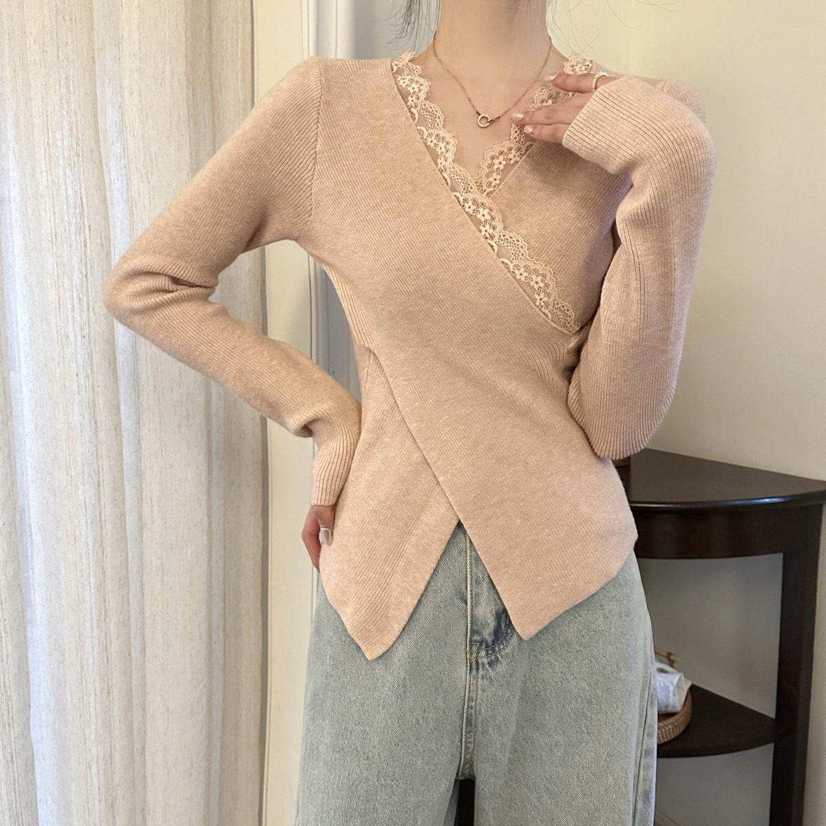 交叉式辣妈外出哺乳上衣蕾丝针织打底衫秋冬修身V领产后喂奶毛衣,淘宝优惠券,粉丝福利购,淘宝优惠卷