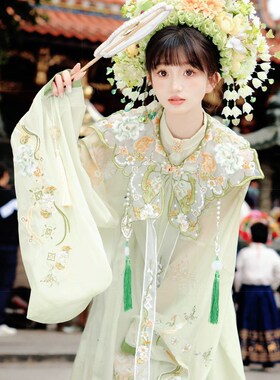 泉州浔浦女簪花服装明制汉服立领长衫绿色刺绣马面裙全套新款旅拍