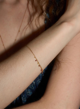 14k包金迷你红宝石手链