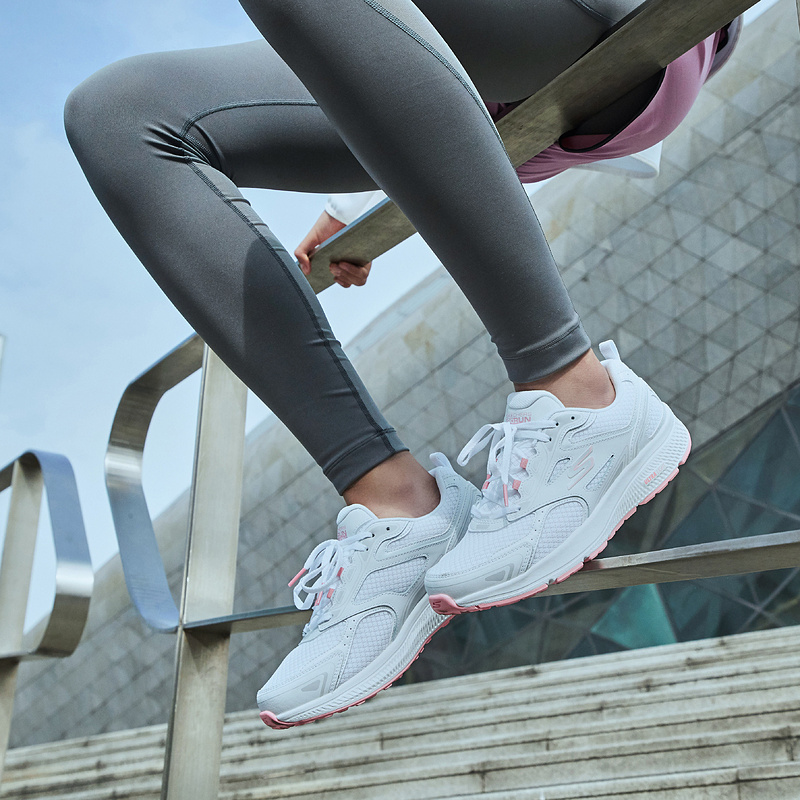 skechers斯凯奇正品奥莱春季男子休闲运动鞋-第2张图片-提都小院