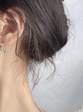 S925银韩版高级感牛油果耳扣