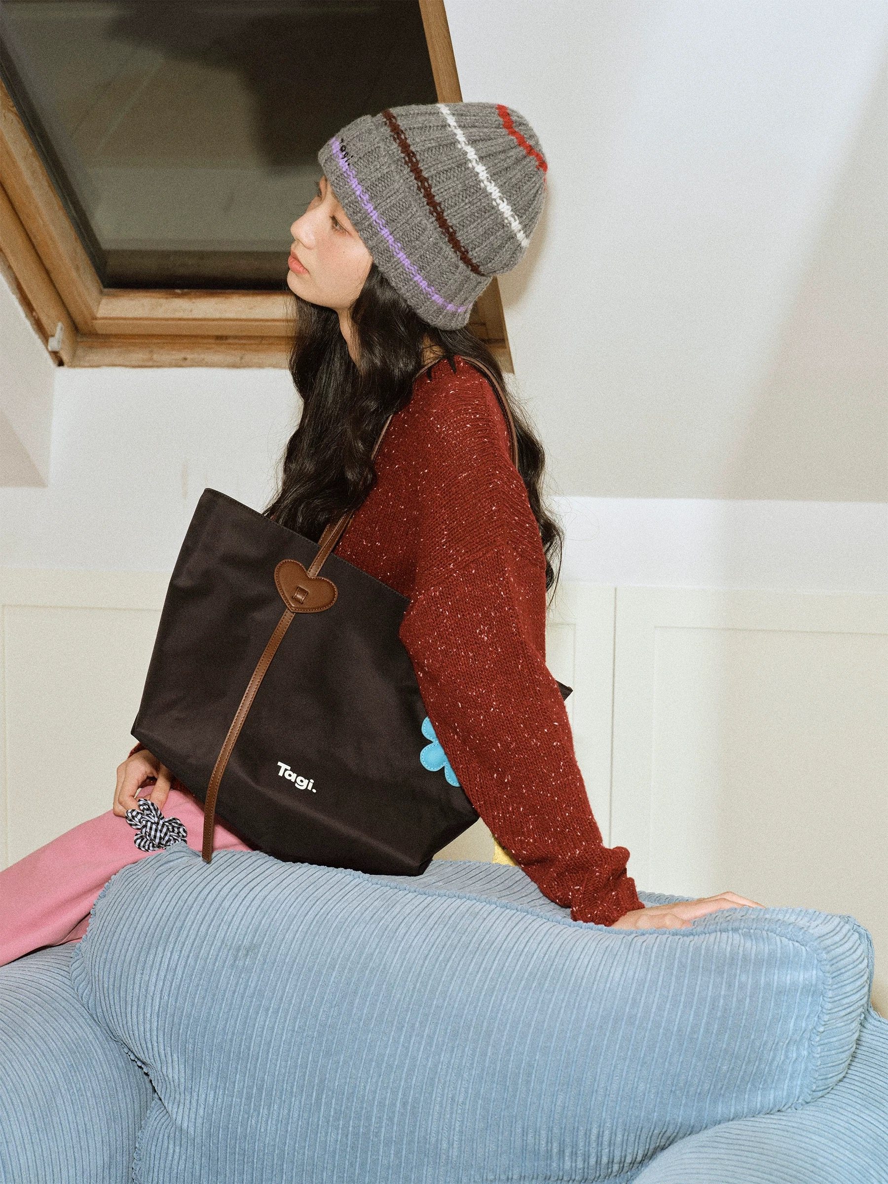 Tagi《百宝箱》砰砰尼龙拼皮手提斜跨mini旅行包袋大容量斜跨女包,淘宝优惠券,粉丝福利购,淘宝优惠卷