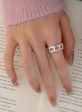 镂空爱心戒指简约设计感冷淡风