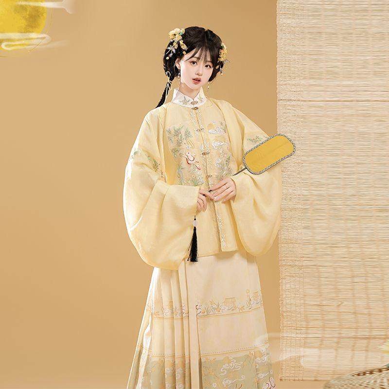 原创汉服女【桂花兔】明制立领刺绣补服琵琶袖马面裙秋冬新款套装,淘宝优惠券,粉丝福利购,淘宝优惠卷