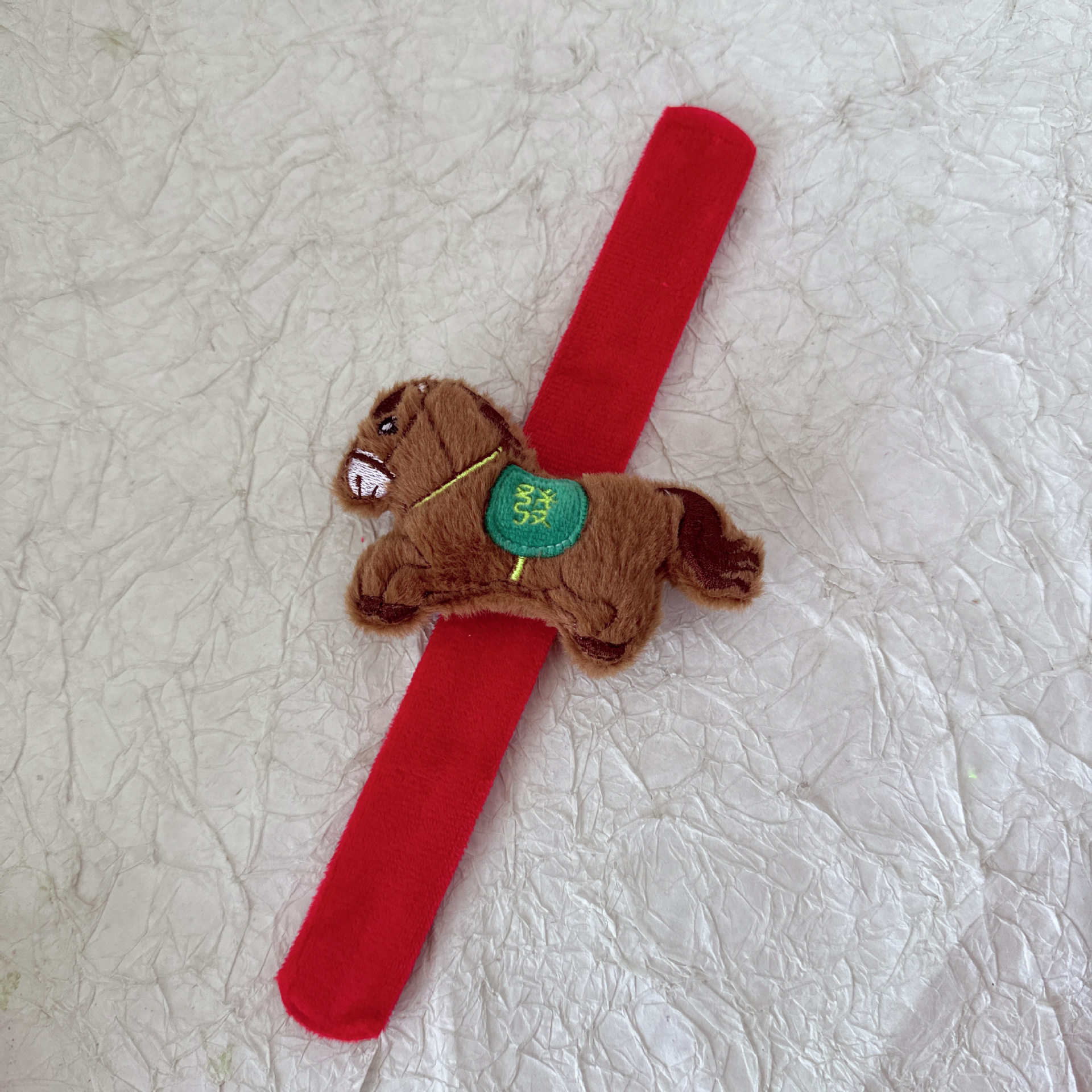 毛绒生肖小马玩偶啪啪圈可爱手环手链装饰卡通手表带儿童马上有钱,淘宝优惠券,粉丝福利购,淘宝优惠卷