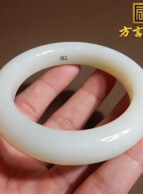 俄料羊脂白玉卡55mm精品玉石手镯
