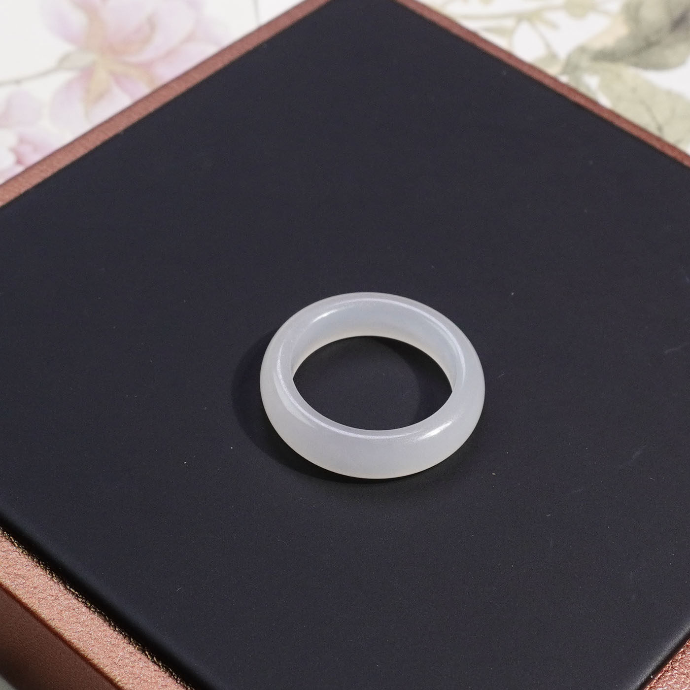 Hotan jade Qinghai old pit material jade ice transparent delicate white jade unstructured 17mm ring jade ring men and women k