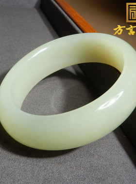 嗨翻天方言和田玉罕见巨漏新疆细腻且末料淡黄口贵妃女士手镯A10