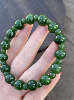 俄罗斯阳绿碧玉10mm苹果珠手串