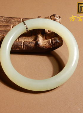 青海料温润冰底晴水57mm女士手镯