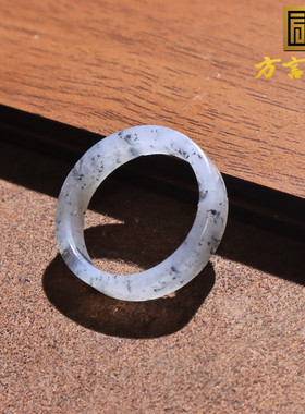 美美哒方言和田玉精品新疆老熟点墨青花意境籽料19mm玉指环戒指O