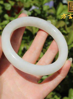 青海料白玉内径60mm女士手镯玉镯
