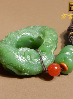 惊呆了方言和田玉精品俄罗斯碧玉老料阳绿色龙行天下玉琮手把件A5
