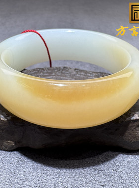 收藏级方言新疆和田玉老坑且末温润细腻糖白渐变羊脂卡55mm手镯S6