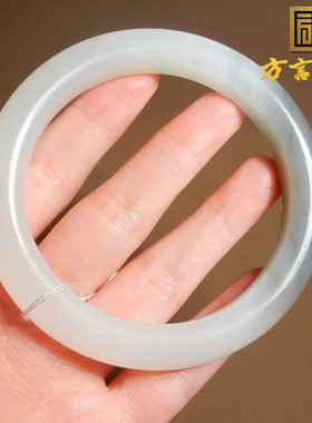 方言羊脂白玉底带烟紫60mm手镯