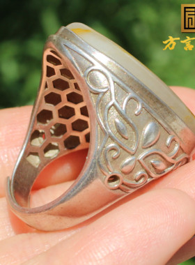 方言和田玉精品特色收藏级老熟红沁皮白玉籽料银镶戒指圈口可调A5