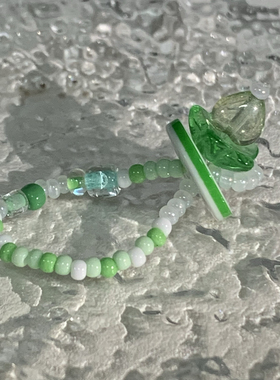 花｜原创小众设计清新可爱春日感绿色系温柔捷克珠串珠纽扣戒指