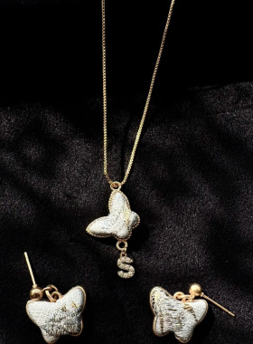 菲安琦原创设计宋锦高级百搭蝴蝶吊坠项链耳钉女金色精致设计感