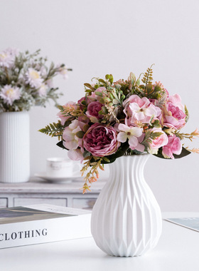 北欧桌面白色塑料小花瓶家居插花花器客厅创意简约装饰品瓶子摆件