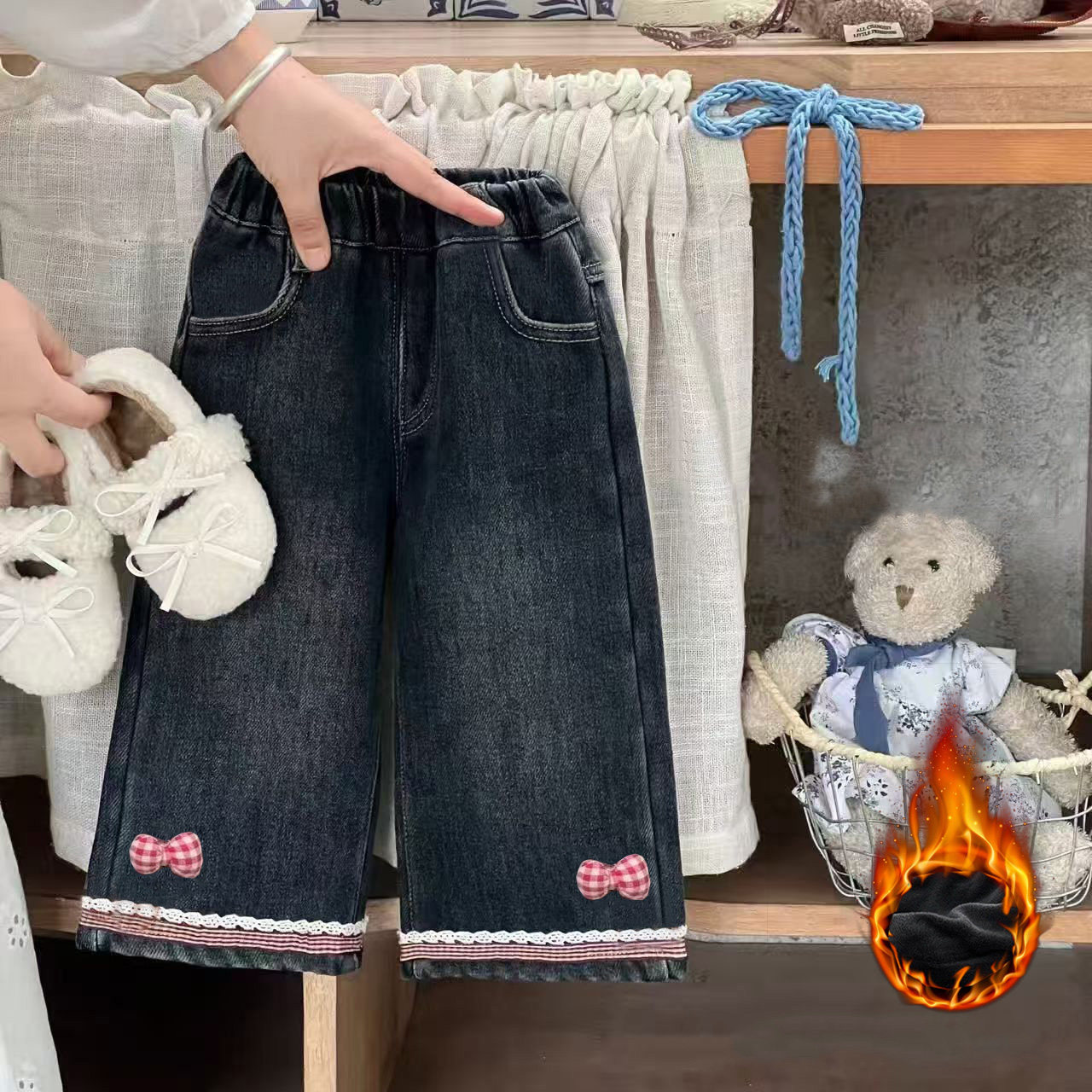 女童加绒牛仔裤秋冬季2025新款洋气女宝宝冬装休闲直筒裤外穿,淘宝优惠券,粉丝福利购,淘宝优惠卷