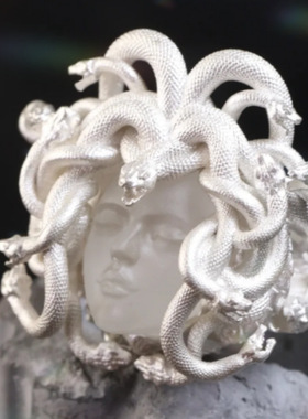 新款潮古希腊美杜莎女王古币戒指艺术手作复古重工个性精致礼物