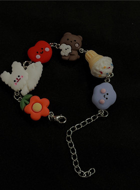 给可爱的闺蜜整一条不会撞款的礼物 自制卡通甜美jk小熊手链手环