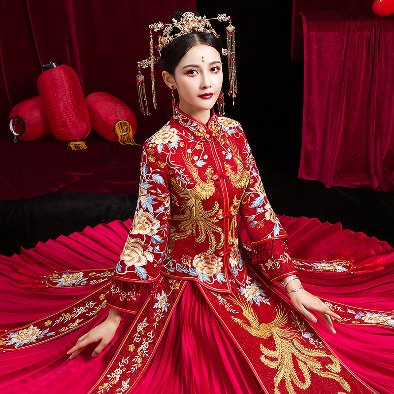 倾妍阁旗舰店秀禾服新款结婚中式婚纱年轻款女冬新娘敬酒礼服小个子龙凤褂0